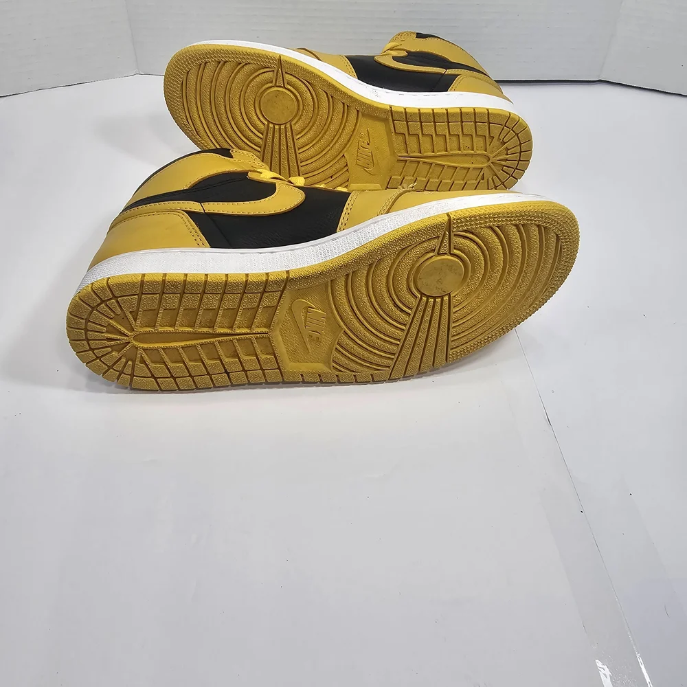 Nike Air Jordan Retro 1 High OG Pollen Size 8 Shoes Sneakers 555088 701 - Picture 8 of 11
